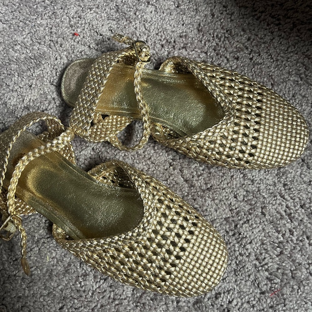 Zara Elegant Gold Woven Shoes